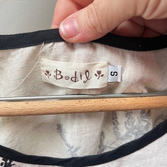 Bodil S Sleeveless Floral Print White & Black Linen Tunic Lightweight & Flowy De - Picture 2 of 4